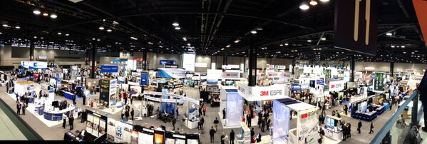 Chicago_Dental's tweet image. We see you! Panorama view of Exhibit Hall at #CDS13: