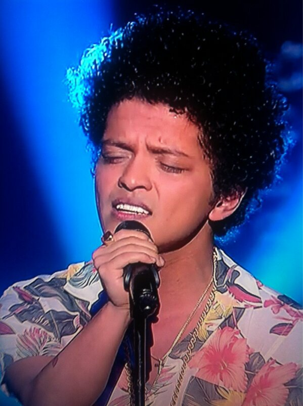 Bruno Mars on Twitter "Thank You France! http //t.co/xfOTICGl76"