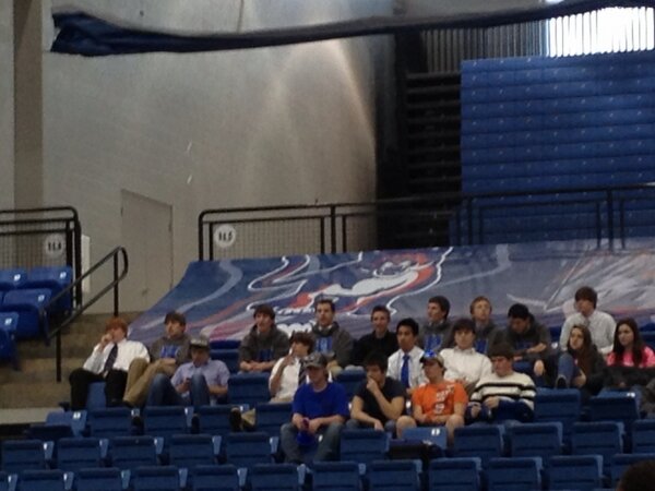 HCS_1965's tweet photo. HCS waiting to play! http://t.co/o4YPSWCQox