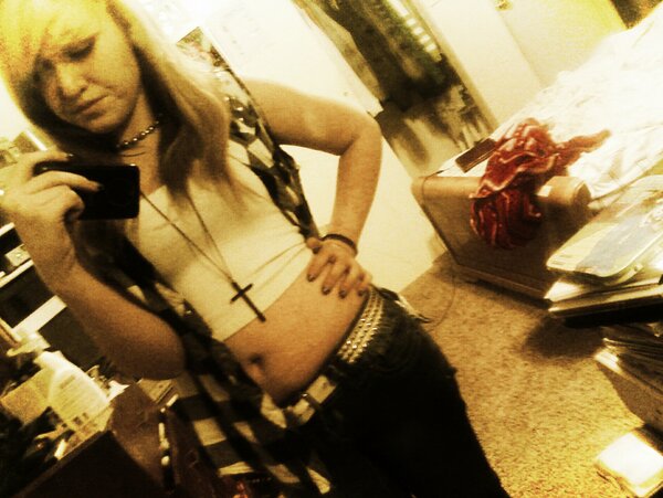 Baby just give be a chance <3