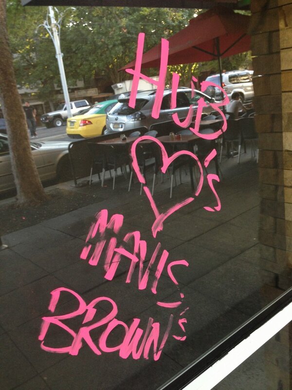 HubStK's tweet image. Perfect night for some drinks on Fitzroy St at @HotelUrban