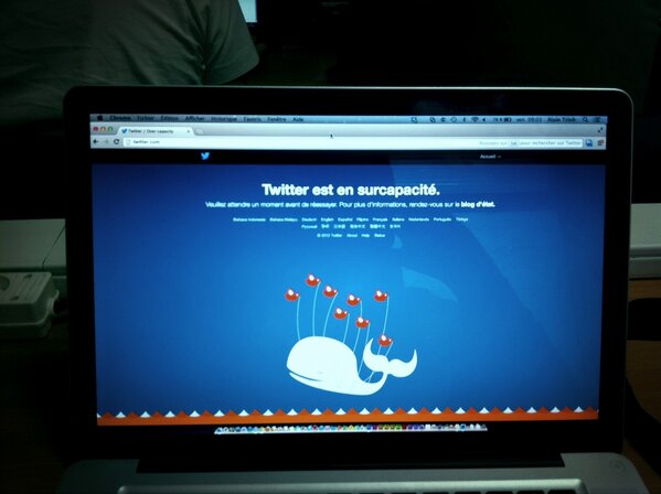 alaintrinh's tweet image. Mince, depuis que @Dj_franfran est devenu #TweetAddict, #Twitter crache et est en surcapacité ! cc @Ryl_LMT @Sug4r7