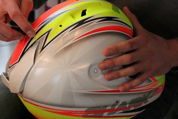 Les 3 casques shark pour Westy sont en cours de préparation!