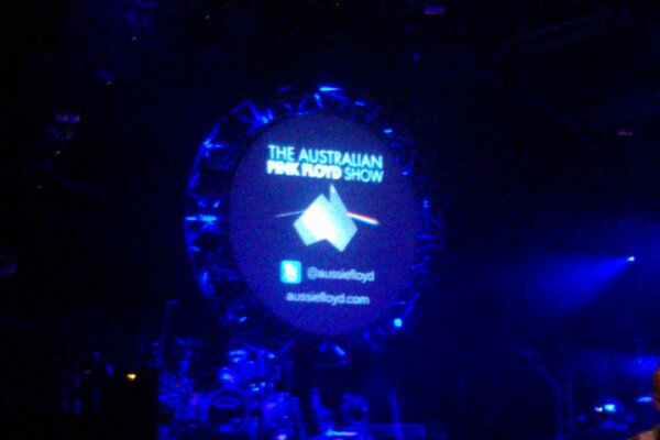 morganclassic's tweet photo. Back on the dark side of the moon http://t.co/JBmOc1FCIK