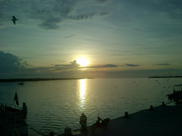 Holbox_Mexico's tweet photo. El amanecer de todos los dias!!! http://t.co/1BaqMAbcVo