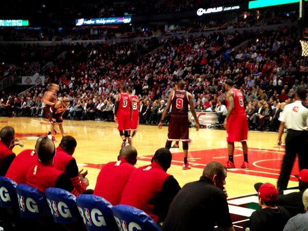 Great time at the game last night watching <a href="/DwyaneWade/">DWade</a> &amp; <a href="/KingJames/">LeBron James</a> #HeatRep ...c u again in Milwaukee!!