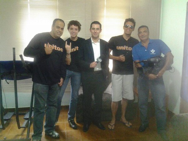 UgllyDev's tweet image. Equipe #Unitoo em uma reportagem para o #SBT