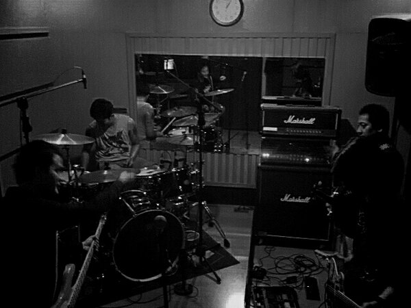 Stokin the neighbors #midnite #live #recording