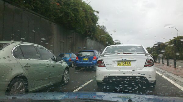 TeganNock's tweet image. My first traffic jam en route to NSW #YoungFarmers Ag forum. #carfires #punjabiradio #citylivin