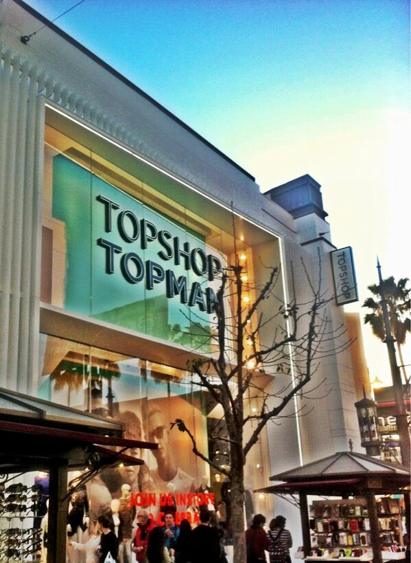 platformLA's tweet photo. Lets see if @topshop's LA store lives up to the hype http://t.co/zSLkd4TMMW