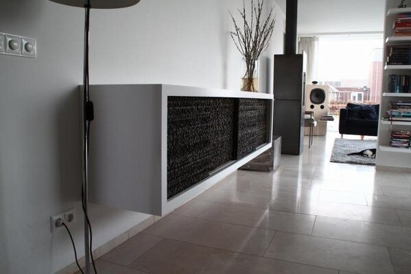 Nieuw ontworpen kast <a href="/BertHarmens/">Bert Harmens</a> 
Te koop voor 2250 euro