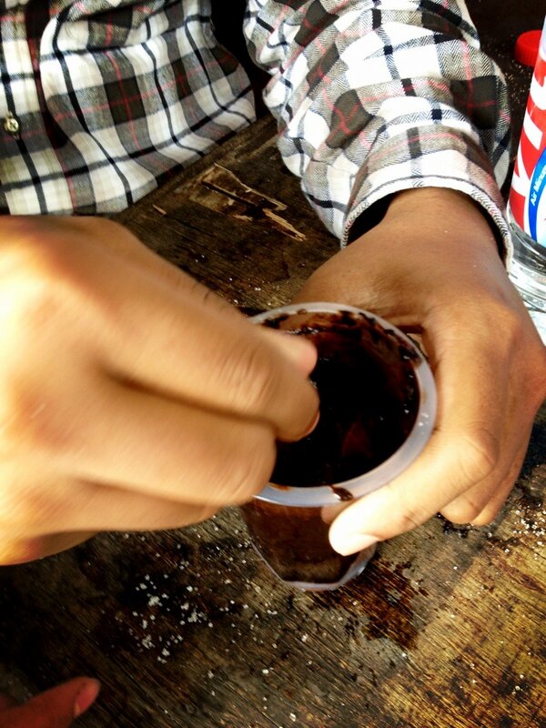Runningmankmsbm's tweet photo. Hasil sendok kopi 5 sendok gula 1 http://t.co/Algwa7Hzrr
