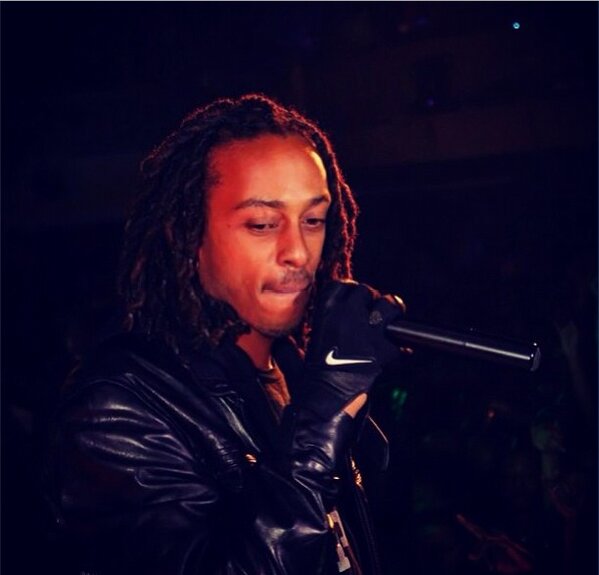 KaribbeanGyal's tweet photo. DEVIL @kerosenofficiel Waké Tala #Ahoou #RussiTeam http://t.co/2qmRJzv7mU