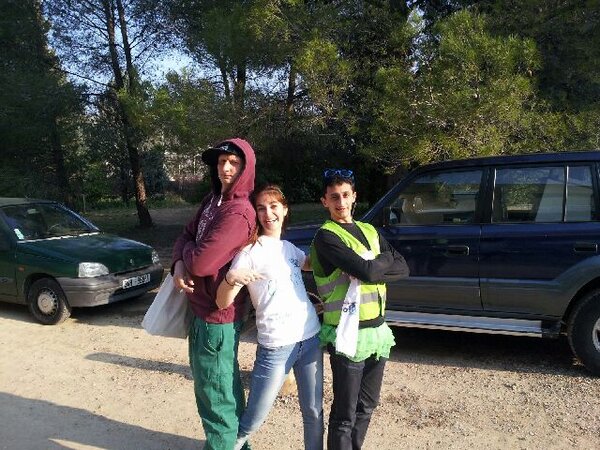 PolyteClermont's tweet photo. il fait beau, il fait chaud! quel week end mes amis! #polynightwork http://t.co/ST3E4IDTob