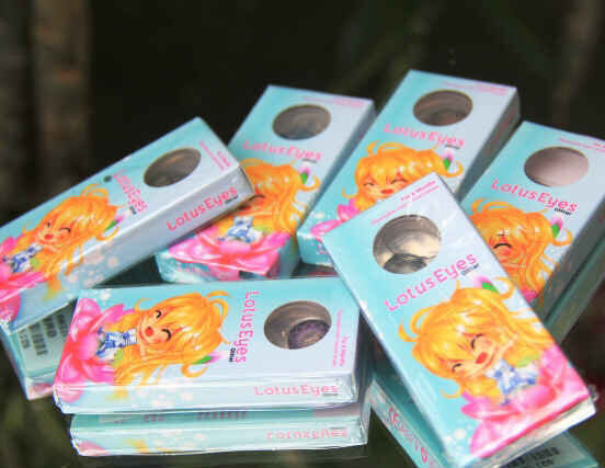 ShopTohada's tweet photo. SOFTLENS LOTUS EYES,MOTIF GLITTER RP.65.000 http://t.co/Nh0tAQLW7s
