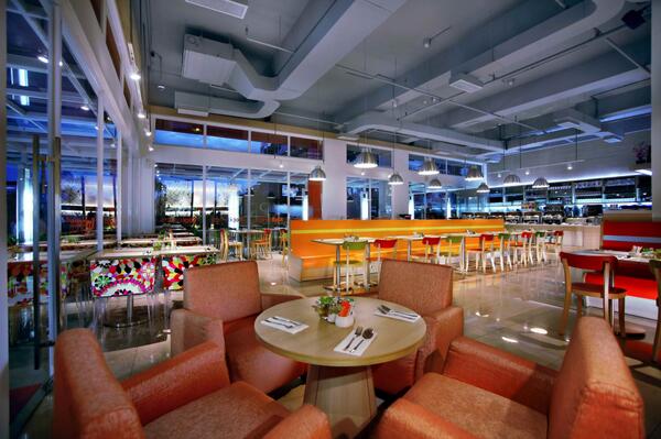 Enjoy the new concept of restaurant called Kopi Express..~~~