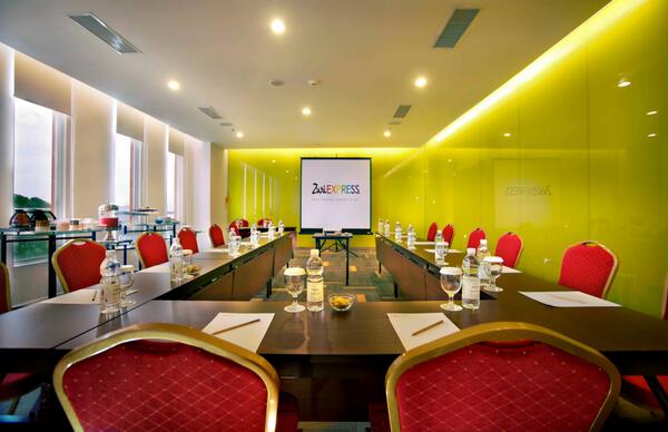 Modern Meeting Room