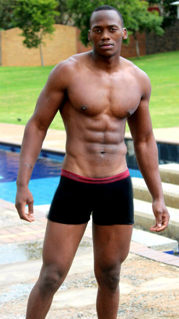 Power_Models_ tweet picture