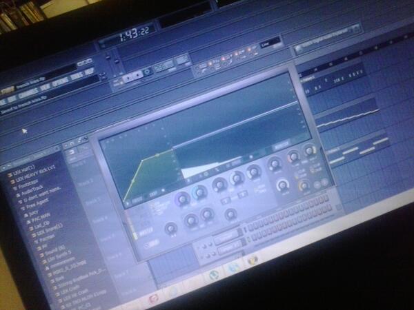 StrangeInk1's tweet photo. Nother one dwn im gettin faster yall http://t.co/0AyBRzaKnP