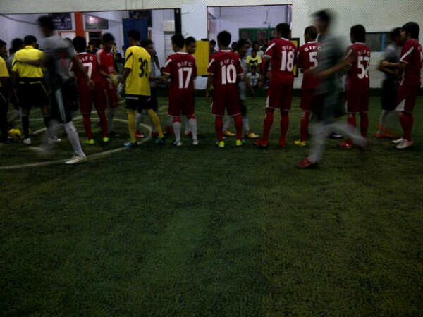 VITZ57_FC's tweet photo. Ini kandang kita!! Sayang hasilnya kurang memuaskan. #VITZ57 http://t.co/M8wSgKfR8q