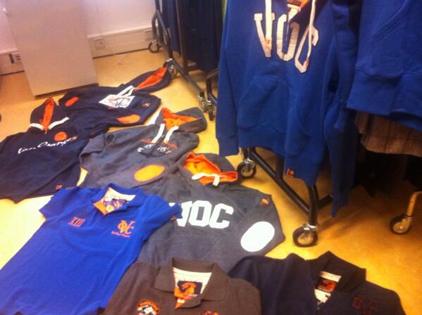 Linda2dress's tweet image. Nieuwe samenwerking op de rit met t sportieve mannenmodemerk @vanorangecom voor @MarcelMaijer #styling