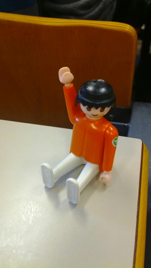 Albertansiuus's tweet photo. El amuleto de la suerte de fer...jajajajaja vamoooos!!!! @FerGomez03 @ManD2492 http://t.co/h9SxNBQ9PU