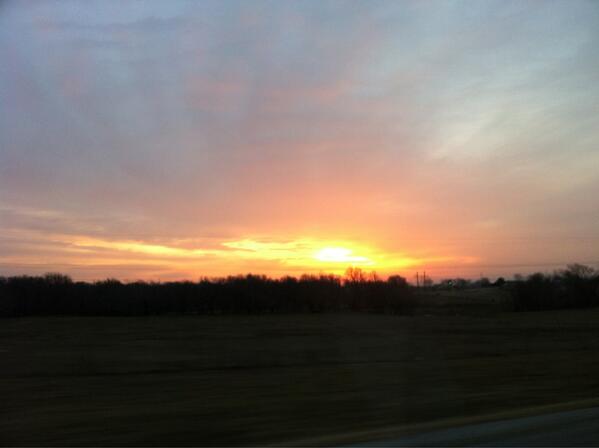 M_BAIN_'s tweet image. Beautiful sunrise on my way to @okchristian, with @kekelarue! God is soo good! #OCSpringVisit 😊