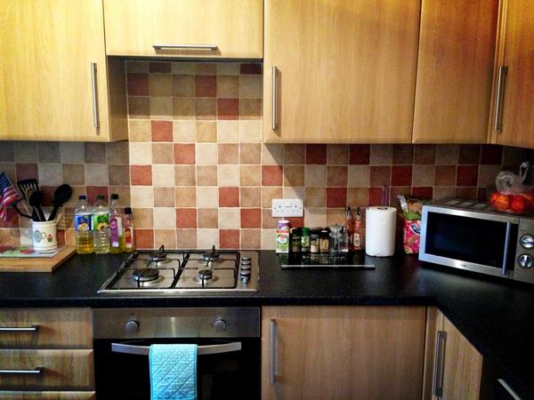 Sairbair55's tweet image. My OCD is getting ridiculously bad! :/ everything just has to be clean and perfect! #ocdproblems #cleaneveryday