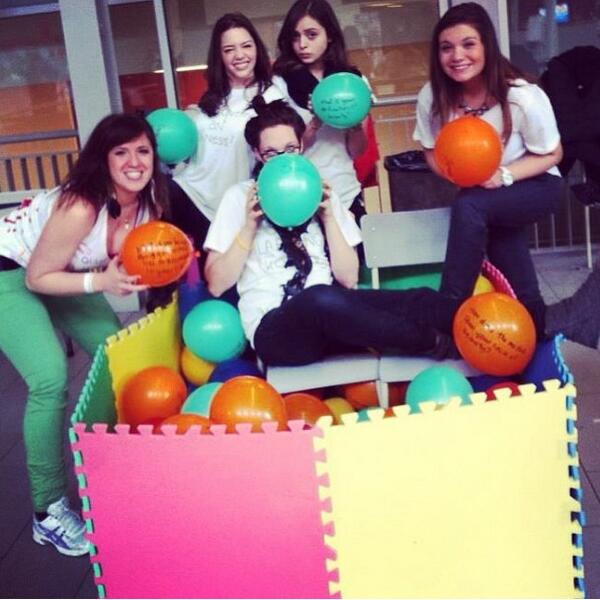 loveyourbodyCU's tweet photo. This is how much fun we were having yesterday SO THINK ABOUT ALL THE FUN !YOU! CAN HAVE! http://t.co/S68EWPQQwS