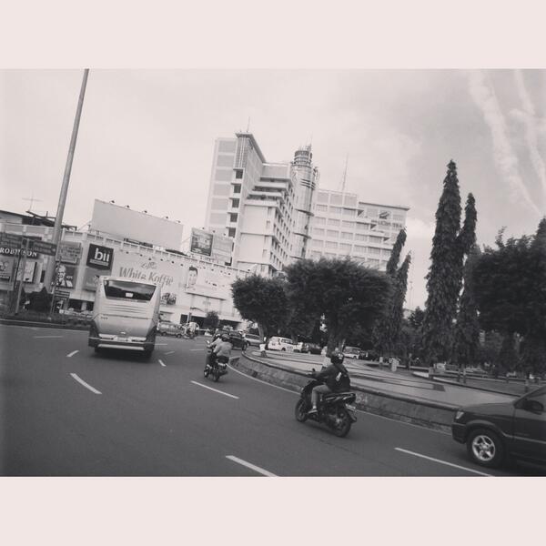 hudakampret's tweet image. Simpan 5 @visitsemarang #fotosmg #visitjateng2013