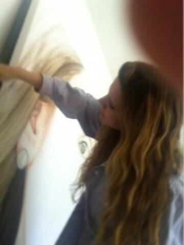 Pintando...