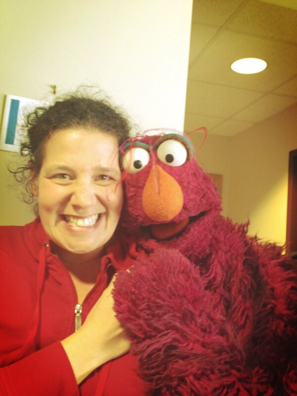 CBCCalgary's tweet image. Special guest Telly Monster and @happy_howe share a special moment. #puppetpower