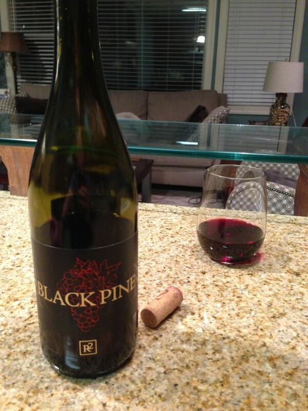 StarPackage's tweet image. So what are y'all drinking tonight?  Lets see some pics! This Black Pine pinot is wonderful..