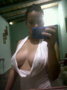 irenebella5's tweet photo. Chicos alguien de Miranda Carabobo http://t.co/QtjmYRmBvf