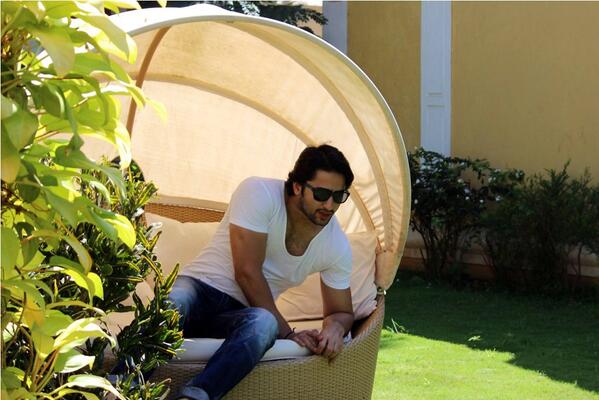 Embedded image permalink