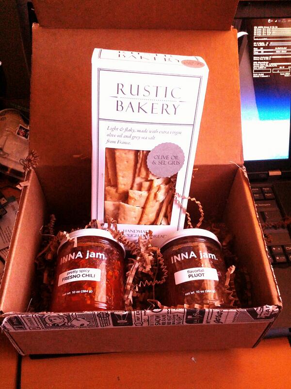 gojosergo's tweet photo. @Veronica . The #nomo3  Quarterly package just came in the mail. http://t.co/LvTKTdJMcz