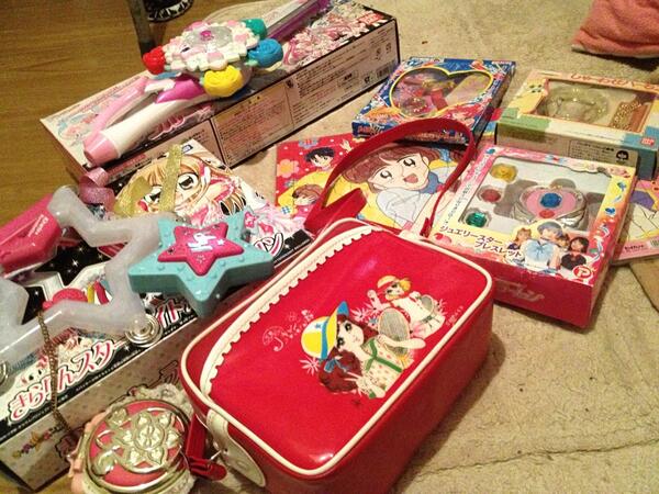 さほほ Menmeiz 越境カワイイクリエイター Rt願 魔法少女系おもちゃお譲り先募集 キラりんレボリューションの タンバリン プリキュア5のキュアフルーレ ふたご姫のコンパクトなどお譲りします かなり安くします おまけも ほしい方リプライください