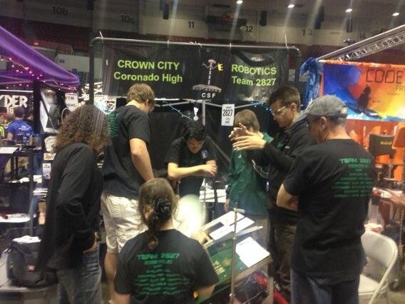sdlandsurveying's tweet photo. Crown City Robotics team preparing between rounds at the Valley View Casino center Robot Wars http://t.co/pEdvGK4wDH