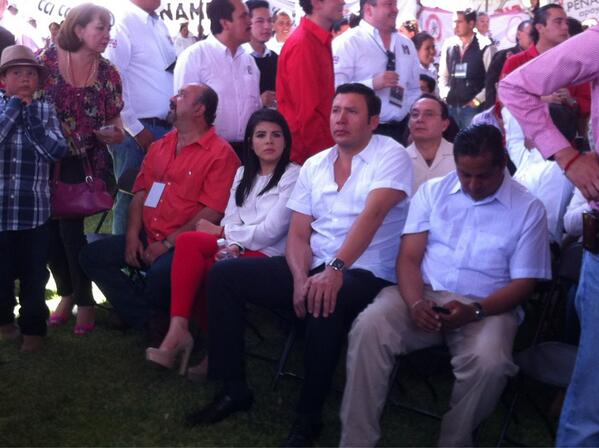 cdm_priqro's tweet photo. Presente Juan José Jiménez Presidente del PRI Mpal en evento de toma de protesta de Alonso Landeros Tejeida http://t.co/ucxyHyiuH8