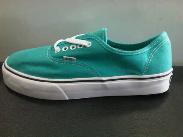 kode waffle vans original