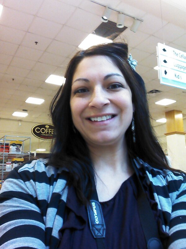 RyanAndKelly_MN's tweet image. @macys #macysprom13 #mandiline #minneapolis i made it!!