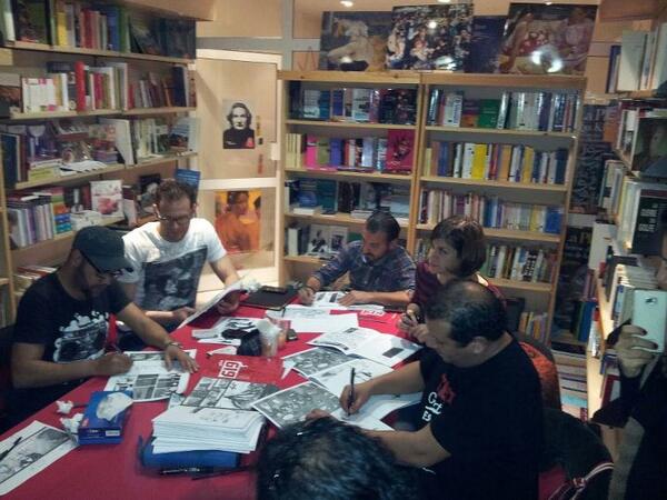 OstezEdgar's tweet image. séance de dédicace  #Lab619 cet aprem. bravo  nouha et les gars #BD #tunisie