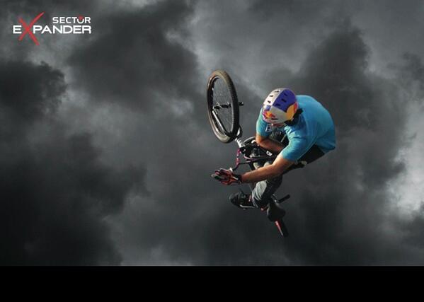 bafu1964's tweet photo. @AlexBarberoBMX e vai ... In finale 🚴 #italiasgottalent http://t.co/gWJvPXE1D1