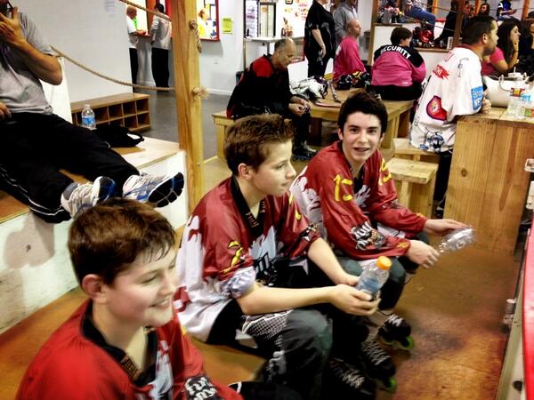 MT <a href="/shannonkjohnson/">Shannon Johnson</a> Late night Iron Man hockey. @Kimball_71 <a href="/Coachbeef2/">Brian High</a> <a href="/tristan_brewer/">Tristan Brewer</a> <a href="/high_logan/">•</a>