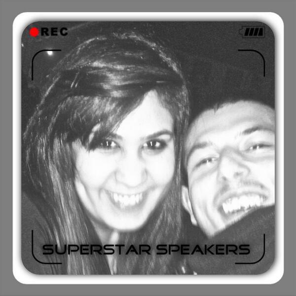 R_Active's tweet photo. I conduttori di "superstar" http://t.co/qARkaistz3 http://t.co/QUJCjb7Ov2