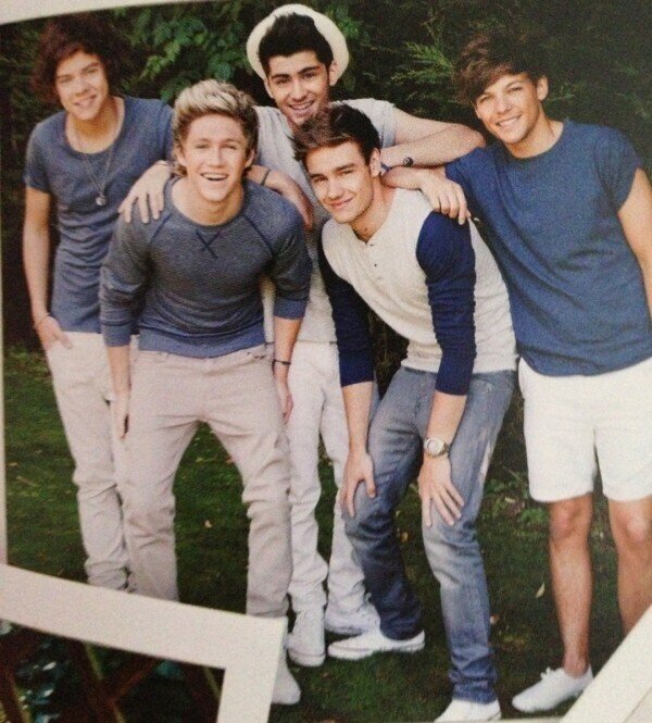 flopyvalle's tweet image. goodnight people, thanks for make me smile and laugh! follow me, i follow back, do for them=&amp;gt;