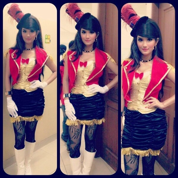 uthamyBTR's tweet photo. RT @fabymarcelia: Konser lexi n the boys.. @CintaRockStar_ #cintarockstar http://t.co/3Qr66q4TAn