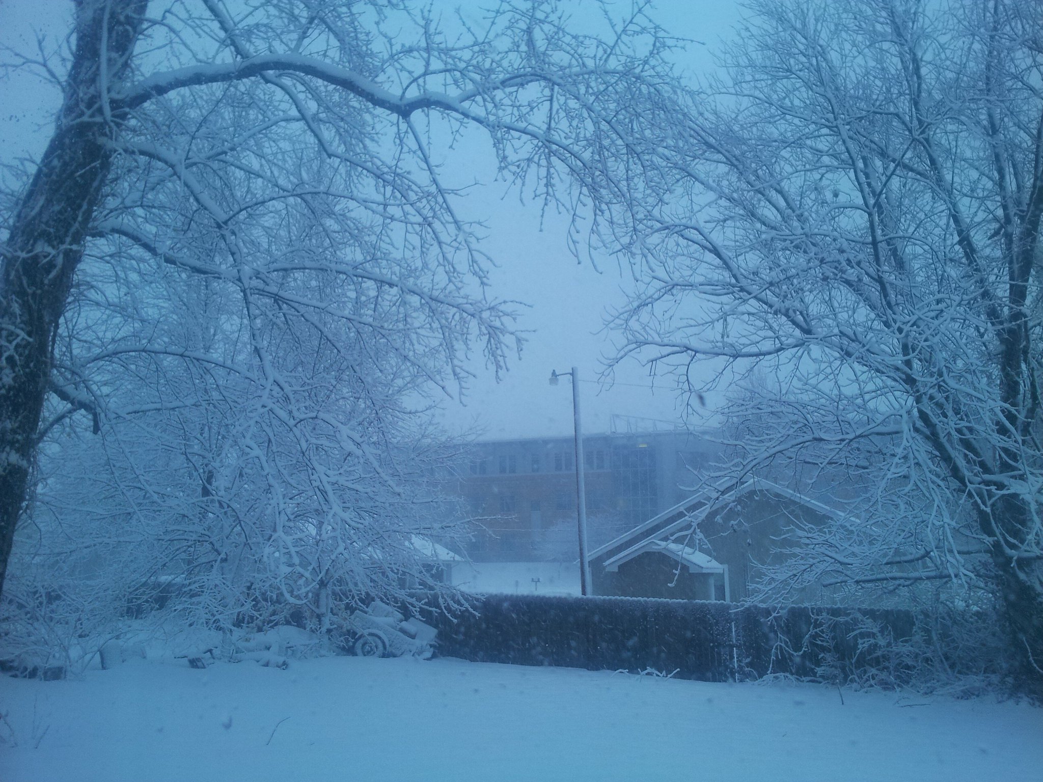 @41actionnews #kcsnow http://t.co/O8qlEg7yyh