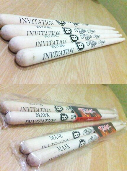 adtyssr's tweet photo. Order stick bisa ke @Mask_Invitation atau ke @rezass http://t.co/pNowOl7AAt