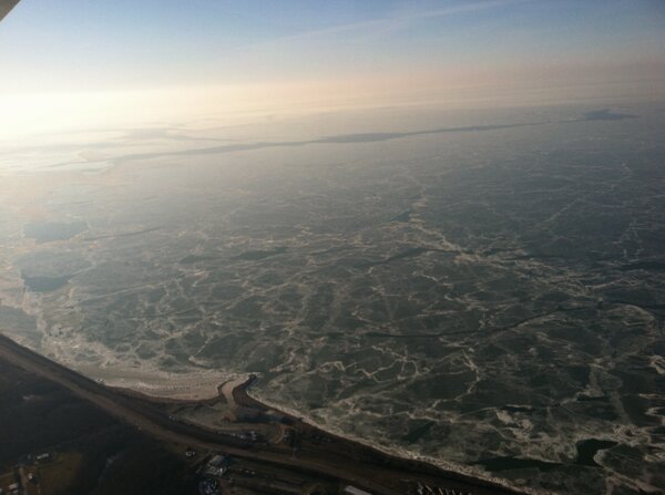 ZoneAviation's tweet photo. If you missed the great weather yesterday don't worry! We're going to post the view of the lake for you: http://t.co/iBNh2cvmij